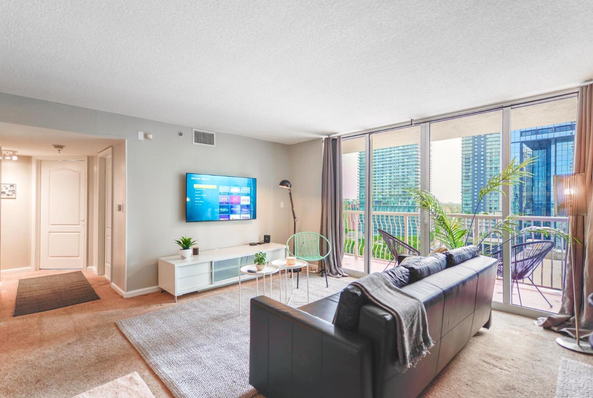Prime Brickell Condo With Stunning Views 迈阿密 外观 照片